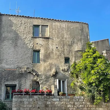 Au Perchoir * Caunes-Minervois